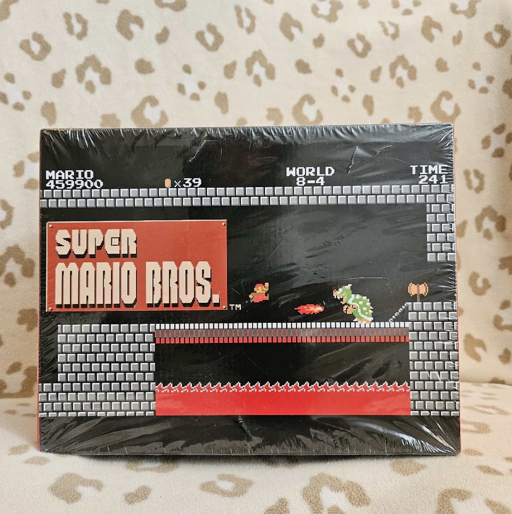 Super Mario Bros collector's box